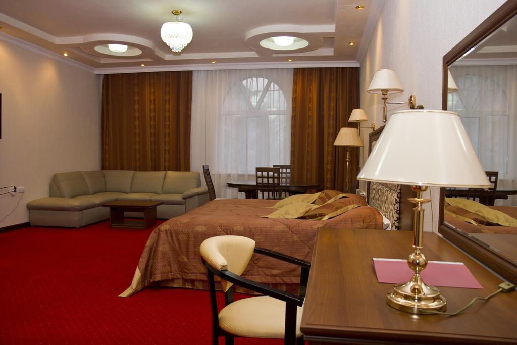 Rauan Hotel Αστάνα Δωμάτιο φωτογραφία